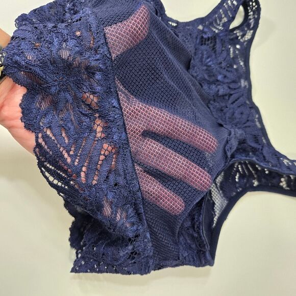 aerie navy lace bralette - Picture 10 of 11